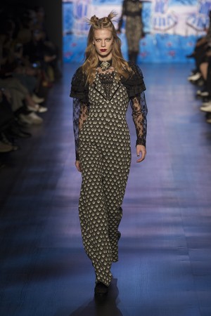 18_Anna_Sui_original_sui_ny_aw17_053.jpg