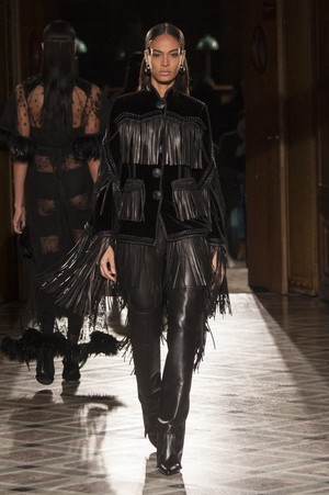 67_Givenchy_original_giv_prs_aw17_199.jpg