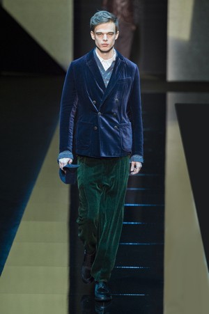 32_Giorgio_Armani_original_arm_mln_aw17_096.jpg