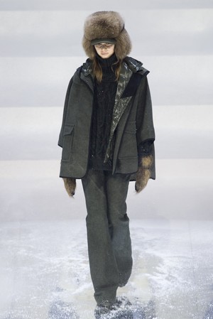 04_Moncler_Grenoble_original_mncg_ny_aw17_017.jpg