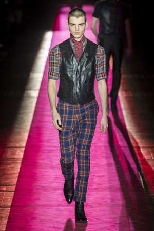 02_Haider_Ackermann_original_ack_prs_aw17_006.jpg
