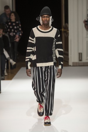 24_Henrik_Vibskov_original_vbk_aw17_063.jpg