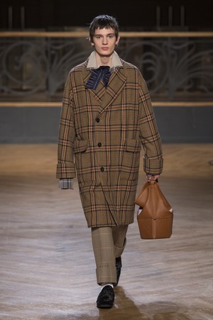 11_Wooyoungmi_original_wym_aw17_022.jpg