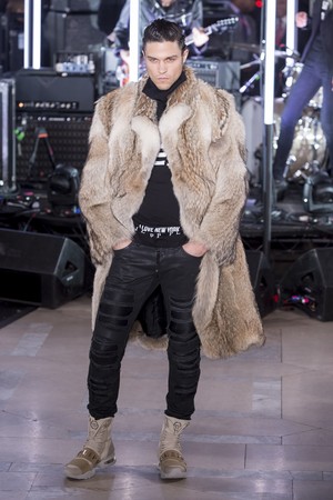 75_Philipp_Plein_original_ppl_ny_aw17_151.jpg