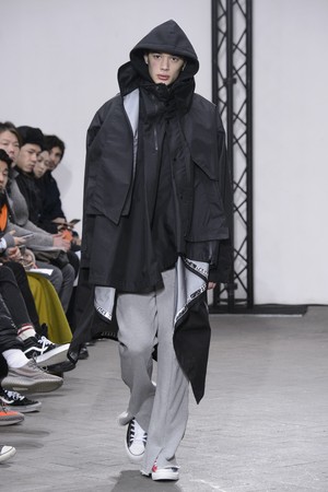 25_Facetasm_original_fctm_prs_aw17_049.jpg