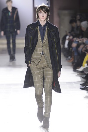 02_Paul_Smith_original_smi_prs_aw17_005.jpg