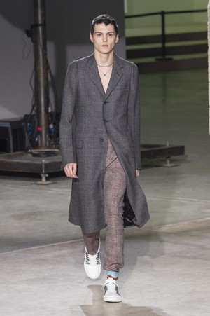 11_Lanvin_original_lvn_prs_aw17_031.jpg