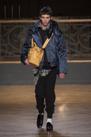 34_Wooyoungmi_original_wym_aw17_068.jpg