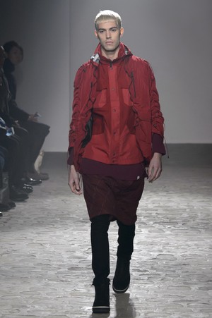 35_White_Mountaineering_original_wmnt_aw17_069.jpg