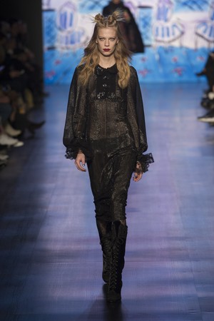 43_Anna_Sui_original_sui_ny_aw17_127.jpg