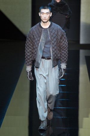72_Giorgio_Armani_original_arm_mln_aw17_217.jpg
