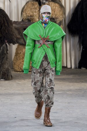 27_Walter_Van_Beirendonck_original_nck_prs_aw17_053.jpg