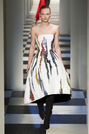 06_Oscar_de_la_Renta_original_osc_ny_aw17_017.jpg