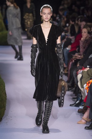 43_Altuzarra_original_alz_ny_aw17_128.jpg