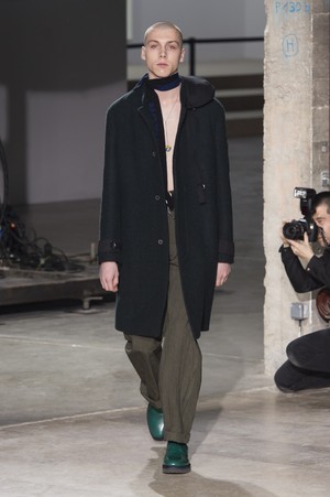 17_Lanvin_original_lvn_prs_aw17_049.jpg