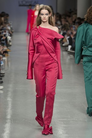 045_Central_Saint_Martins_original_ccsm_ldn_aw17_089.jpg