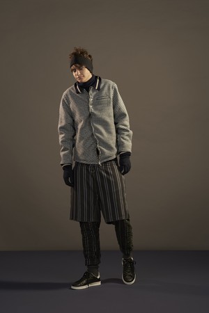 22_Undercover_original_und_aw17_022.jpg