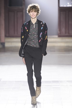 43_Paul_Smith_original_smi_prs_aw17_128.jpg