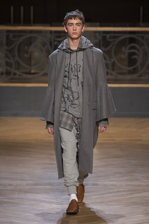 20_Wooyoungmi_original_wym_aw17_040.jpg