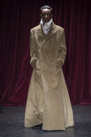 30_Y_Project_original_ypr_prs_aw17_059.jpg