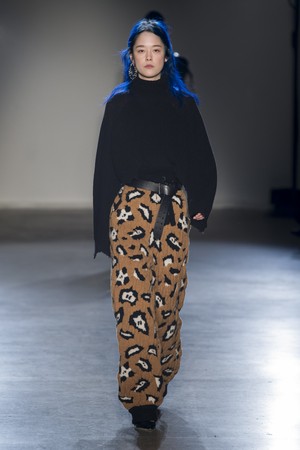 32_Zadig_&_Voltaire_original_zav_ny_aw17_063.jpg