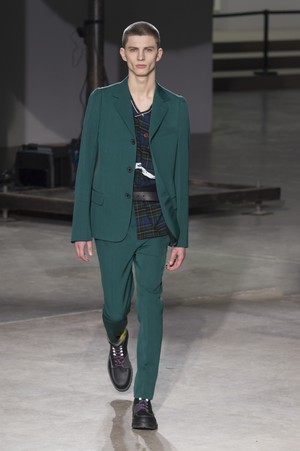 38_Lanvin_original_lvn_prs_aw17_112.jpg