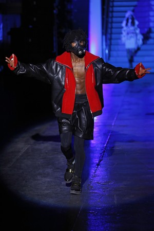 14_Chi_Zhang_original_chzh_ny_aw17_017.jpg