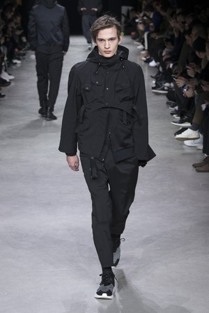 46_Y-3_original_oto_prs_aw17_134.jpg