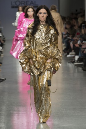 067_Central_Saint_Martins_original_ccsm_ldn_aw17_133.jpg