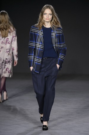 20_Daks_original_dkx_ldn_aw17040.jpg