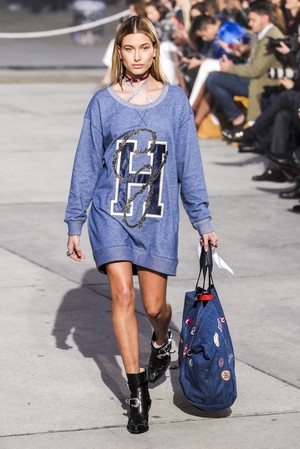 13_Tommy_Hilfiger_original_hfg_ss17_029.jpg