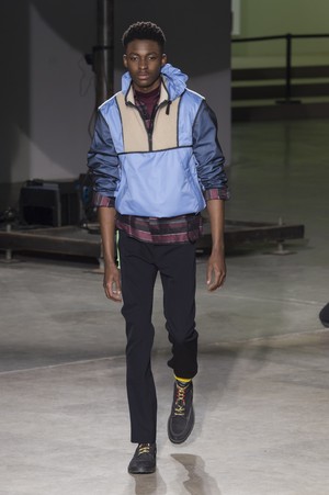 34_Lanvin_original_lvn_prs_aw17_100.jpg