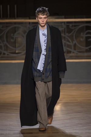 30_Wooyoungmi_original_wym_aw17_060.jpg