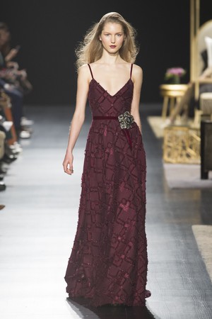 10_Badgley_Mischka_original_mch_ny_aw17_028.jpg