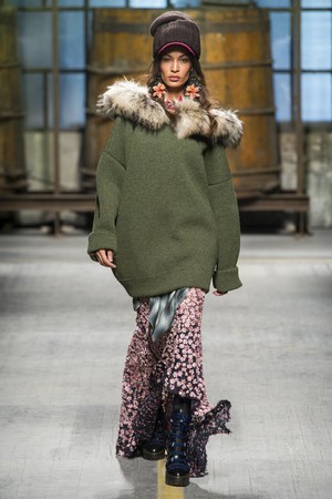 04_DSquared2_original_dsq_mln_aw17_012.jpg