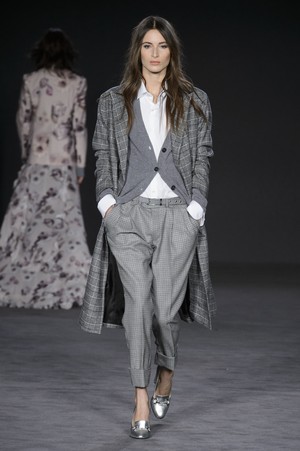 05_Daks_original_dkx_ldn_aw17010.jpg