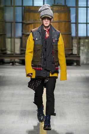18_DSquared2_original_dsq_mln_aw17_054.jpg