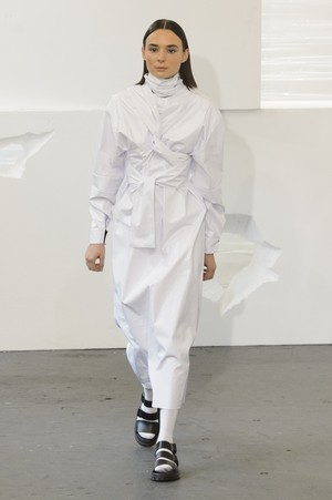 01_Avoc_original_avo_aw17_001.jpg