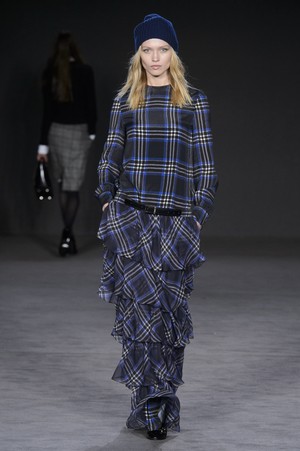27_Daks_original_dkx_ldn_aw17054.jpg