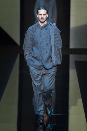 09_Giorgio_Armani_original_arm_mln_aw17_027.jpg