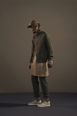 16_Undercover_original_und_aw17_016.jpg
