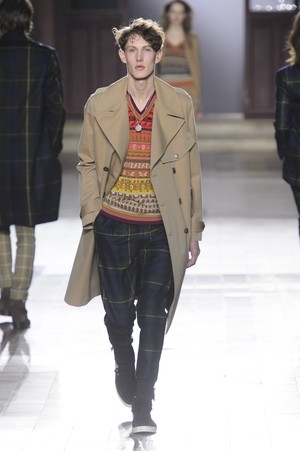 04_Paul_Smith_original_smi_prs_aw17_011.jpg