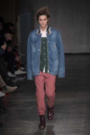 06_Sacai_original_sac_aw17_011.jpg