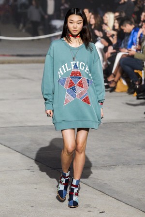 35_Tommy_Hilfiger_original_hfg_ss17_073.jpg