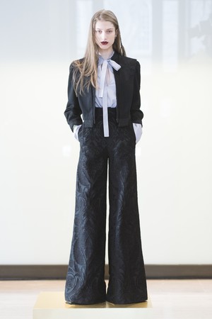 19_Jill_Stuart_original_stu_ny_aw17_55.jpg