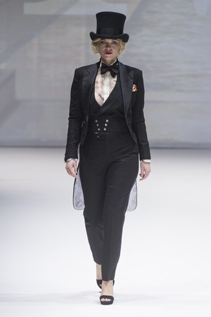 18_Malan_Breton_original_mlb_ny_aw17_041.jpg