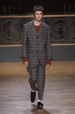 38_Wooyoungmi_original_wym_aw17_076.jpg