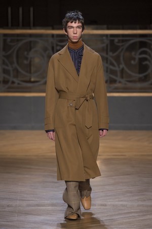 15_Wooyoungmi_original_wym_aw17_030.jpg