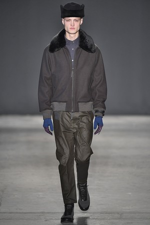 24_Robert_Geller_original_rgl_ny_aw17_048.jpg