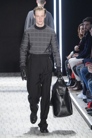 13_Cerruti_original_cti_prs_aw17_025.jpg